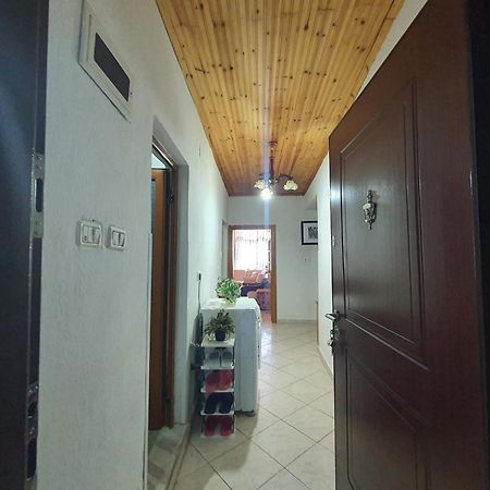 Hida Guest House Gjirokaster Exterior photo